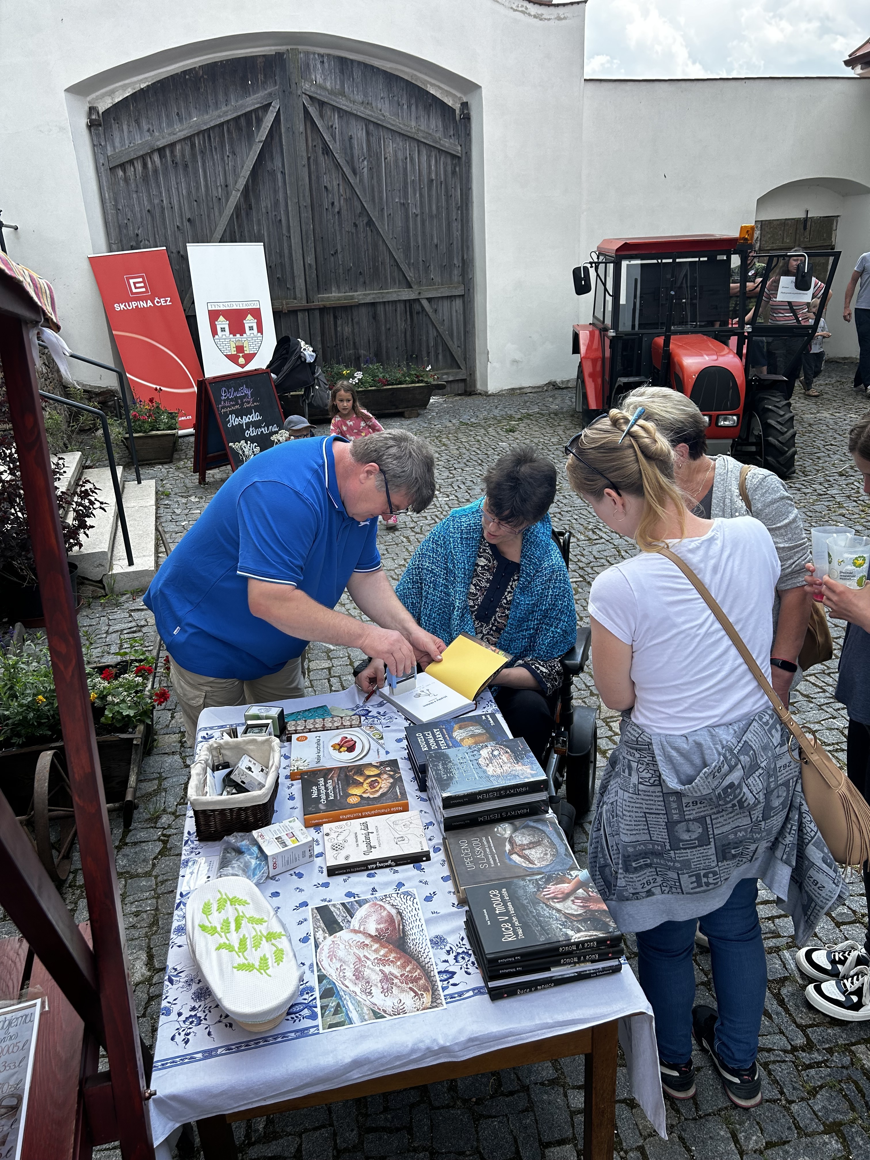 Chleba na statku 24.6.2023 fotoobjektivem